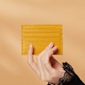 Miniatyrbild 3 av 7: Äkta läder korthållare 7 kortplatser Minimalistisk Ultra tunn för jacka, byxor YELLOW