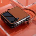 Miniatyrbillede 5 af 5: Tegneserie Løve Etui Kompatibel Med Galaxy Z Flip 3/4, PU Læder Beskyttelsesdækning Med Armbånd