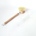 Miniatyrbillede 1 af 4: Wabjtam Solid Wood Bamboo Langskaftet Udskifteligt Hoved Sisal Gryde Børste, Køkken Rengøring Opvask Børste (1 stk, Log Farve)