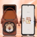 Miniatyrbild 1 av 5: Cartoon Lejonfodral Kompatibelt Med Galaxy Z Flip 3/4, PU-Läder Skyddande Fodral Med Armband