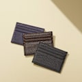 Miniatyrbild 6 av 7: Äkta läder korthållare 7 kortplatser Minimalistisk Ultra Slim för jacka, byxor Purple
