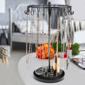 Miniatyrbillede 6 af 7: Sort drejelig smykkestativ i sort metal (23 kroge) - H34,8 x B20,5 cm / 13,70 x 8,07 tommer - Hængende arrangør tårnstativ - Opbevaring til Black