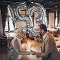 Pikkukuva 4 / 8: Numeropallon, 40 tuuman suuri hopeanvärinen numero 1 foliomylar-ilmapallo heliumilla syntymäpäiväjuhlan koristeluun Silver #1