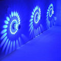 Miniatyrbillede 5 af 5: Farverig RGB Spiral Hulvægslampe Overflademontering LED Lysarmatur Belysning