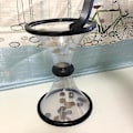 Miniatyrbillede 4 af 5: Transparent Vortex Piggy Bank Gravity Circling Sparekasse Vortex Bank（Billedfarve）