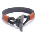 Miniatyrbillede 1 af 2: Flettet læderarmbånd i legering med hvalhale-spænde