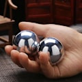 Miniatyrbillede 3 af 5: 1 par fingerøvelses Baoding-kugler håndmassagekugler daglige meditationskugler（33mm）