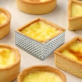 Miniatyrbillede 2 af 5: Perforeret tærtering i rustfrit stål, firkantet form, kageform, fransk wienerbrød (sølv)
