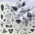 Miniatyrbillede 2 af 5: Tilfældig 1 stk. krystaldesign falske negletips til manicure