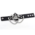 Miniatyrbild 3 av 4: Breda nitarmband i läder med karibisk pirataccessoar