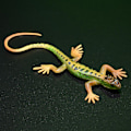 Miniatyrbild 3 av 5: Konstgjord ödla blekningsfri levande färgglad reptilödlor leksak festtillbehör（Grön）