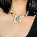 Miniatyrbilde 3 av 5: Cubansk lenkekjede Charm Butterfly Halskjeder for kvinner Rhinestone Inlaid Hip Hop Butterfly Cuban Choker Halskjede for jenter