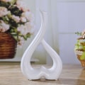 Miniatyrbilde 1 av 2: Hjerteformet vase dekorativ ornament stue keramisk moderne dekorasjon for bruk i hjemmekontor blomster vaser（Grønn）