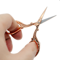 Miniatyrbillede 4 af 7: Hæklesaks, vintage-stil rustfrit stålblad multifunktionel saks, ergonomisk design skarpe præcisionsklipper DIY håndværktøj til broderi