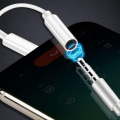 Miniatyrbild 3 av 5: Hörlursadapter för iPhone till 3,5 mm headset-omvandlare