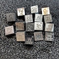 Miniatyrbilde 5 av 5: 15-delt metall element kube sett Perfekt for vitenskapsentusiaster 2024THO