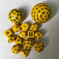 Pikkukuva 1 / 10: 15 kpl Nopan Sarja Pelinoppa KELTAINEN yellow