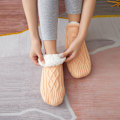 Miniatyrbillede 4 af 5: Vinter Fuzzy Slippersokker Super Bløde Varme Hyggelige Fluffy Fleece Sokker Indendørs Gulv Anti-Slip Termisk Sort Black EU22-25
