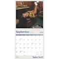 Miniatyrbilde 4 av 4: Taylor Swift 2025 Kvadratisk Veggkalender 30cm x 30cm Flerfarget Flerfarget Multicoloured 30cm x 30cm