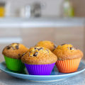 Miniatyrbillede 10 af 10: Silikone muffinforme / tyrforme - 12 -pak bagforme flerfarvet