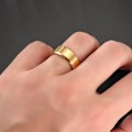 Miniatyrbilde 2 av 3: Børstet ring rustfritt stål 8mm gull 9