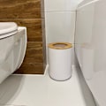 Pikkukuva 8 / 11: Kylpyhuonesetti | Saippuapumppu, Saippuakuppi, WC-harja, Roskakori, 2 Mukia Valkoinen