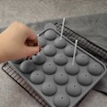 Pikkukuva 10 / 10: Silikonimuotti Cakepops 20 tikkulla | Kakut ja tikkarit