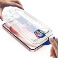 Miniatyrbilde 7 av 7: Enkel installasjon iPhone 15 Plus skjermbeskytter HD herdet glass gjennomsiktig
