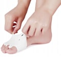 Pikkukuva 2 / 6: 2-pakkainen geelivarvaslevitin | Hallux Valgus -varvaserotin valkoinen