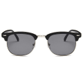 Miniatyrbillede 2 af 2: Matt Black Clubmaster solbriller sort glas sort