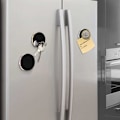 Pikkukuva 9 / 10: Universal Mobile Holder Magnet Itse -kiinnitysauton pidike hopea hopea