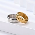 Miniatyrbilde 2 av 4: Elegant mønstret ring i gull 9