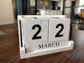 Miniatyrbild 2 av 5: Träblockskalender Vintage Eviga Block Med Månadsdatumvisning