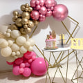 Miniatyrbillede 7 af 7: Ballonbue i varmt rosa og rødt, 129 stk. i forskellige størrelser 18 12 10 5 tommer Magenta og metallisk rød blomsterballon guirlande bue sæt til fødselsdag jubilæum Magenta and Metallic Red