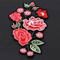 Miniatyrbild 3 av 9: Plommonblomma Ros Broderad Patch DIY Dekoration Tyg Strykjärn Sy Märke Hantverk Tillbehör