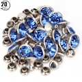 Pikkukuva 1 / 9: 20 sarjaa värikkäitä hopeisia strassiniittejä, DIY-laukkujen, kenkien ja vaatteiden koristeluun, 10 mm x 10 mm, hopeanväriset, vaaleansiniset strassit