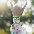 Miniatyrbillede 6 af 7: Solsikke Snorearmbånd Håndlavet Flettet Reb Charms Boho Surfer Armbånd til Kvinder Green