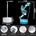 Miniatyrbillede 3 af 5: Basketballspiller 3D Illusion LED Bordlampe Natlampe med 16 Farver Fans Dekorationer Gaver