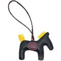 Miniatyrbild 1 av 6: Läder Tassel Pony Nyckelring Läder sydd häst styling söt mode väska tillbehör Black