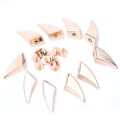 Miniatyrbilde 8 av 9: 10 stk DIY fargerike legerings pigger punk nagler nagle kule for klær hatt dekorasjon (gull)
