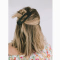 Miniatyrbilde 4 av 6: 4 stk. flate hårklemmer for kvinner - Flat Lay Claw Clip | Store flate klemmer for hår | Matte Flat Claw Clip | Sterkt hold Flat Lay hårklemme Black，White