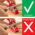 Miniatyrbilde 6 av 10: 2-Trinns Knivsliper, Svart, Grov & Fin Slipere, Kompakt for Enkel Oppbevaring, Stabil Sklisikker Base, Mykt Gummigrep, S red