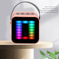 Miniatyrbillede 6 af 7: Mini Karaoke Maskine Sæt RGB Pickup Lys Digital Behandlings Chip Håndholdt Bærbar Bluetooth Højttaler med Mikrofon Pink