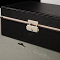 Miniatyrbillede 5 af 5: Smykkeæskearrangør til kvinder og piger, 2 lag stor smykkeopbevaringsboks, PU-læder smykkeæske