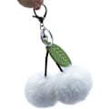 Miniatyrbilde 2 av 3: Pom Pom Nøkkelring Kunstig Pels Ball Nøkkelringer Fluffy Tote Anheng Bil Veske Sjarme Cherry White
