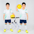 Miniatyrbild 1 av 7: Pojkar Fotbollströja träningsdräkt Barn Fotboll Sportkläder Barn Lek Boll Sportkläder Kits väst barn fotbollsdräkt Strumpor White Not Custom XS Height 140-150CM
