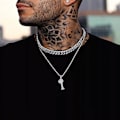 Miniatyrbilde 2 av 6: Krone Initial A-Z Halskjede, Iced Out Bokstavanheng med 22-24 Tommers Kjede, Menn Kvinner Bling Hip Hop Alfabet Navn Smykker Gave Store Initialer Halskjeder I Silver