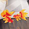 Miniatyrbillede 4 af 8: 1 par guldfisk tøj broderet patch DIY strygejern syning klistermærke applikation (gul)