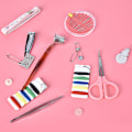 Miniatyrbild 5 av 10: Bärbar symaskin nålar kit låda tråd sy broderi kit hem arrangör