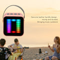 Miniatyrbillede 7 af 7: Mini Karaoke Maskine Sæt RGB Pickup Lys Digital Behandlings Chip Håndholdt Bærbar Bluetooth Højttaler med Mikrofon Pink